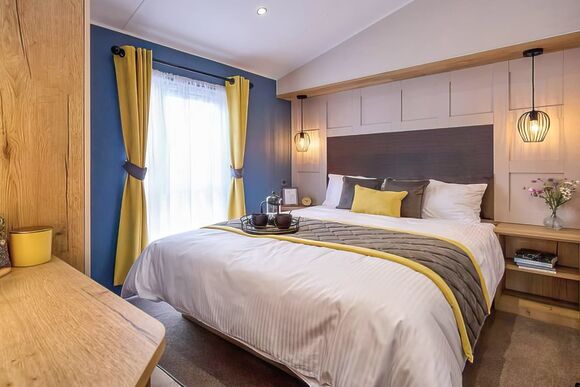 Superior 2 Bedroom with Hot Tub - Tregoad Holiday Park, Looe