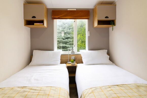 Superior 2 Bedroom with Hot Tub (Dog Friendly) - Tregoad Holiday Park, Looe