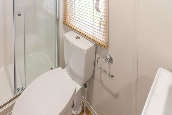 Superior 3 Bedroom with Hot Tub (Dog Friendly) - Tregoad Holiday Park, Looe