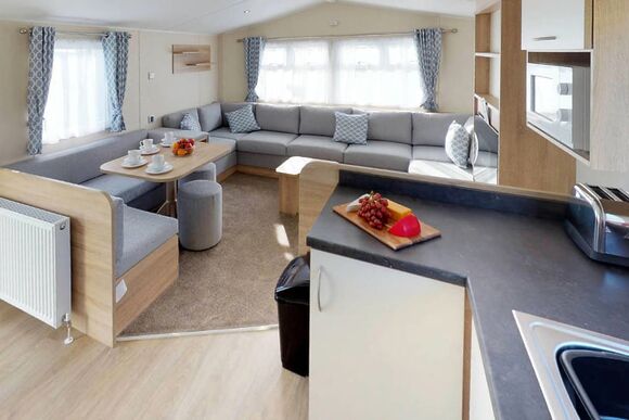 Platinum 2 Caravan with Decking (Pet Friendly) - Trevella Holiday Park, Crantock, Newquay