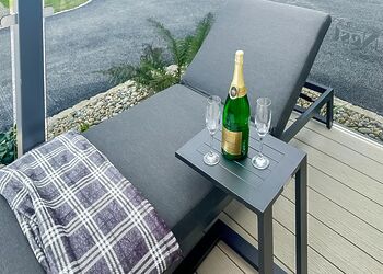 The Nest &ndash; Boutique Luxury with Private Hot Tub - Trelay Hideaway Holiday Park, Pelynt, near Looe and Polperro