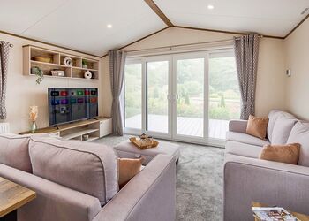 Hideaway Luxury XL 3 Bed Hot Tub - Trelay Hideaway Holiday Park, Pelynt, near Looe and Polperro
