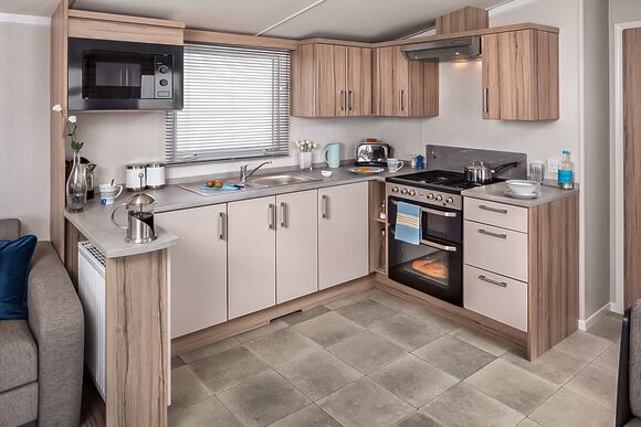 Hideaway Retreat Pet Friendly - Trelay Hideaway Holiday Park, Pelynt, near Looe and Polperro