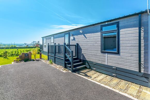 Hideaway Premier Luxury HT Pet Countryside Views - Trelay Hideaway Holiday Park, Pelynt, near Looe and Polperro