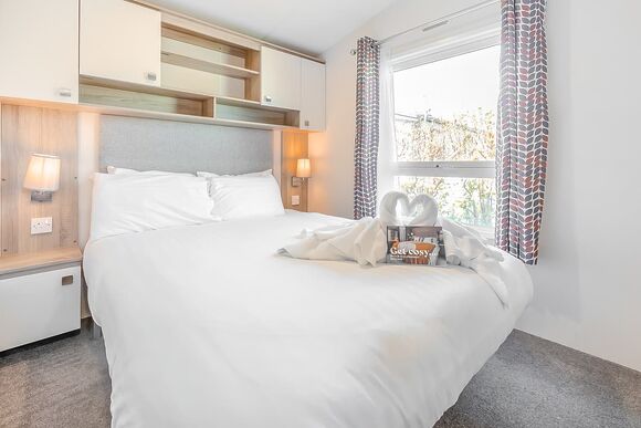 Hideaway Retreat 3 Bed with Decking - Trelay Hideaway Holiday Park, Pelynt, near Looe and Polperro