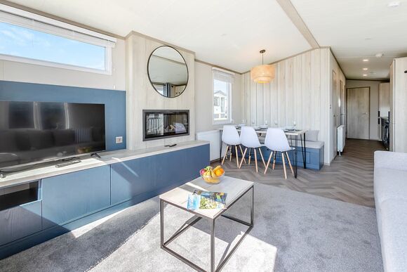 Hideaway Luxury 3 Bed Hot Tub &ndash; Fountain View - Trelay Hideaway Holiday Park, Pelynt, near Looe and Polperro