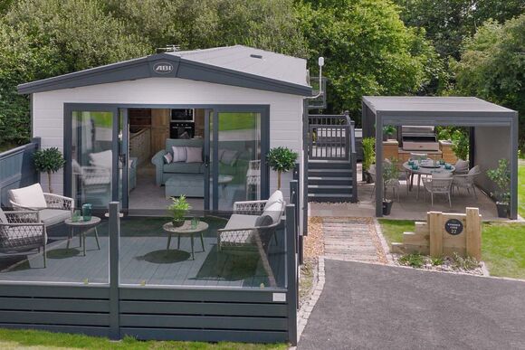 Hideaway Club 3 Bed &ndash; Alfresco Grill & Chill - Trelay Hideaway Holiday Park, Pelynt, near Looe and Polperro