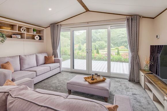 Hideaway Luxury XL 3 Bed Hot Tub - Trelay Hideaway Holiday Park, Pelynt, near Looe and Polperro