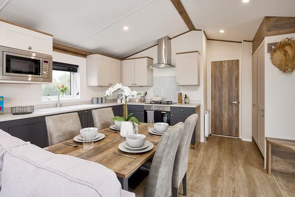 Hideaway Luxury XL 3 Bed Hot Tub - Trelay Hideaway Holiday Park, Pelynt, near Looe and Polperro