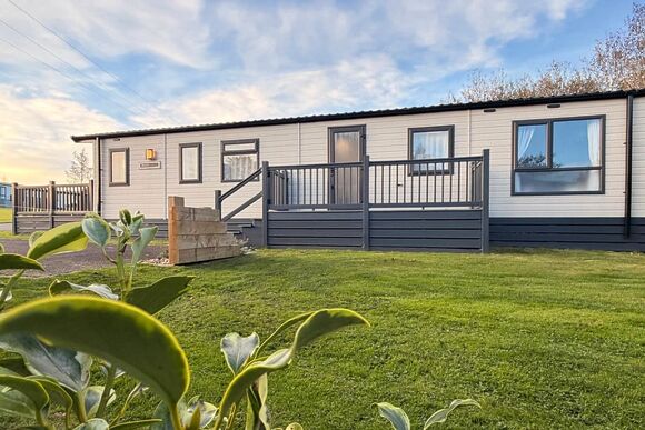 Hideaway Premier Luxury 2 bed (slps 4) - Trelay Hideaway Holiday Park, Pelynt, near Looe and Polperro