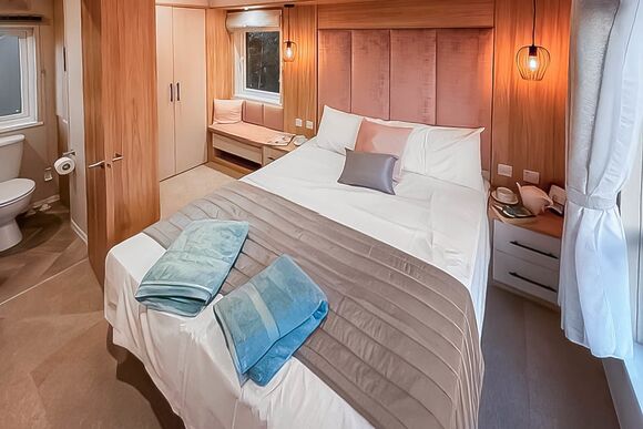 Hideaway Premier Luxury 2 bed (slps 4) - Trelay Hideaway Holiday Park, Pelynt, near Looe and Polperro