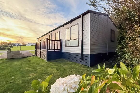 Hideaway Premier Luxury 2 bed (slps 4) - Trelay Hideaway Holiday Park, Pelynt, near Looe and Polperro