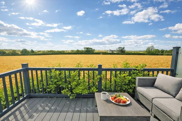 Hideaway Retreat XL &ndash; Countryside Views, Decking - Trelay Hideaway Holiday Park, Pelynt, near Looe and Polperro
