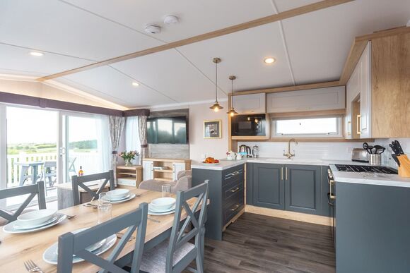 Diamond Elegance - Trevornick Holiday Park, Holywell Bay