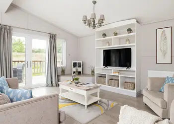 Cherry Bird Lodge Escape, Newbury