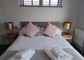 Signature Spa Six Pet 