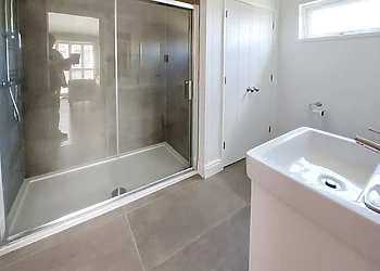 Signature Spa Four Pet 