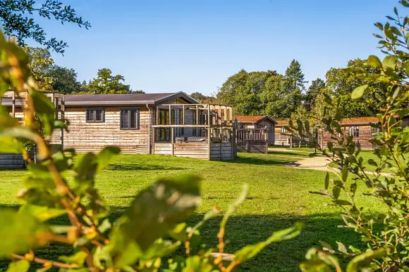 Cherry Bird Lodge Escape, Newbury