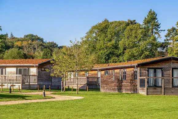 Cherry Bird Lodge Escape, Newbury