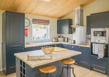 Beech Lodge - Thirlestane Woodland Lodges, Lauder