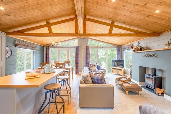 Reivers Lodge - Thirlestane Woodland Lodges, Lauder