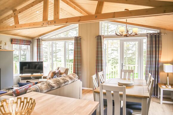 Eagles Lodge - Thirlestane Woodland Lodges, Lauder