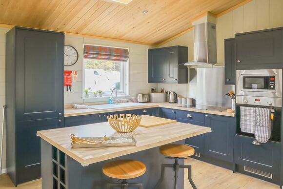 Beech Lodge - Thirlestane Woodland Lodges, Lauder