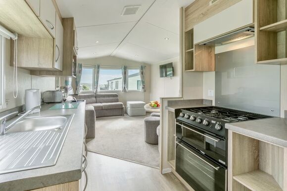 Bronze Caravan with parking - Tummel Valley, Pitlochry, Perthshire