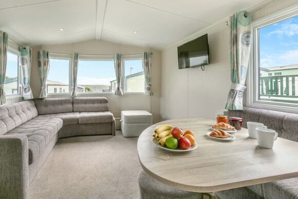 Bronze Caravan with parking, Bronze 2, Slps 6, parking P - Tummel Valley, Pitlochry, Perthshire