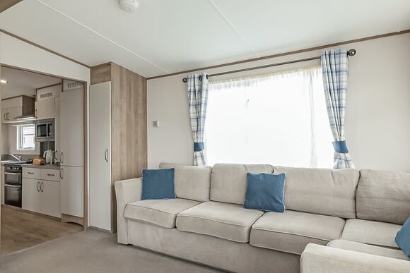 Gold Caravan with parking & decking P, Gold Caravan with parking & decking - Tummel Valley, Pitlochry, Perthshire