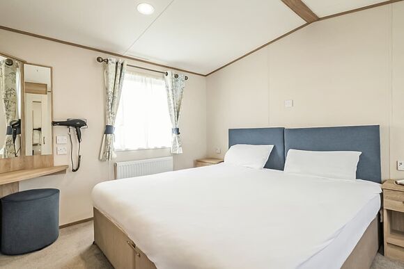 Gold Caravan with parking & decking, Gold Caravan with parking & decking P - Tummel Valley, Pitlochry, Perthshire