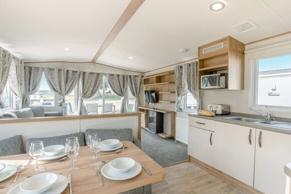 Gold 3, Slps 8, parking, decking P, Gold 3 Caravan with parking & decking - Tummel Valley, Pitlochry, Perthshire