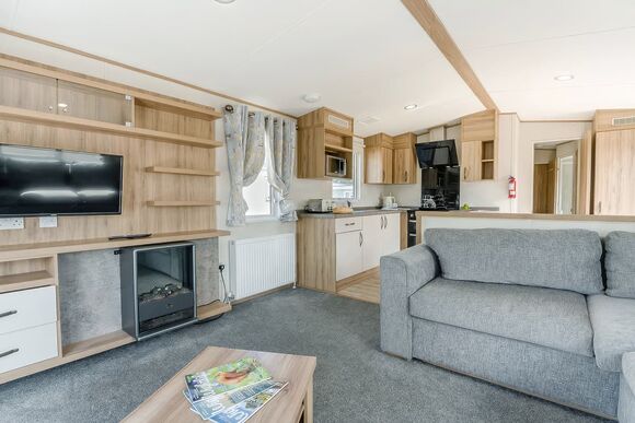 Gold 3, Slps 8, parking, decking P, Gold 3 Caravan with parking & decking - Tummel Valley, Pitlochry, Perthshire