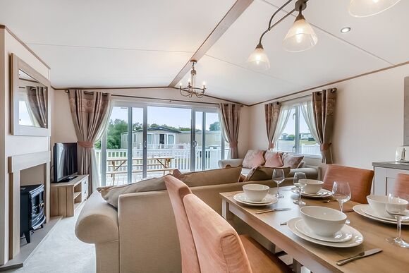 Gold Premium Caravan with parking & decking - Tummel Valley, Pitlochry, Perthshire