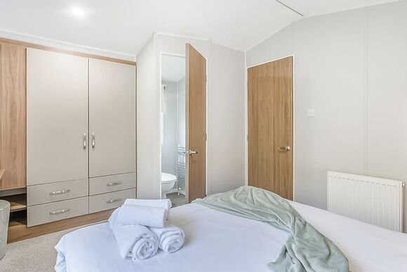 Gold Premium 3 Caravan with parking & decking - Tummel Valley, Pitlochry, Perthshire