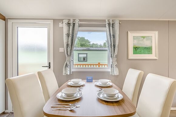 Gold Premium 3 Caravan with parking, ensuite & decking P, Gold Premium 3 Caravan with parking, ensuite & decking - Tummel Valley, Pitlochry, Perthshire