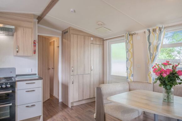 Silver Caravan with parking & decking - Tummel Valley, Pitlochry, Perthshire