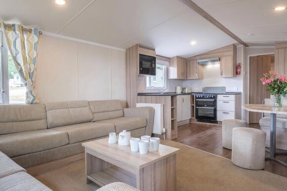 Silver Caravan with parking - Tummel Valley, Pitlochry, Perthshire