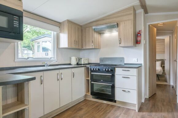 Silver Caravan with parking - Tummel Valley, Pitlochry, Perthshire