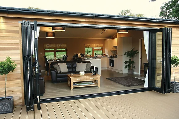 Lakeside Escape (Pet Friendly) A