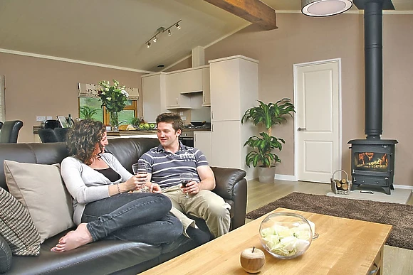 Typical Lakeside Escape (Pet Friendly) B