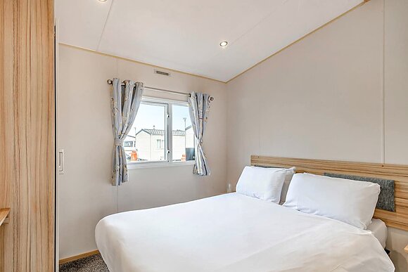 Bronze 2 Bedroom Caravan, Sleeps 6. With parking, Bronze 2 Bedroom Caravan, Sleeps 6. With parking  P - Vauxhall Holiday Park, Great Yarmouth