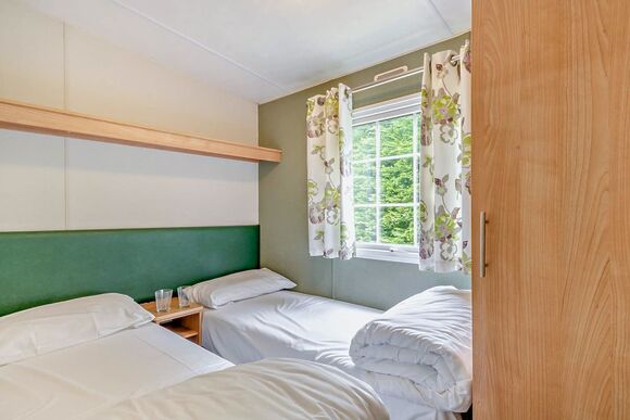 Bronze 3 Bedroom Caravan, Sleeps 5 - Vauxhall Holiday Park, Great Yarmouth