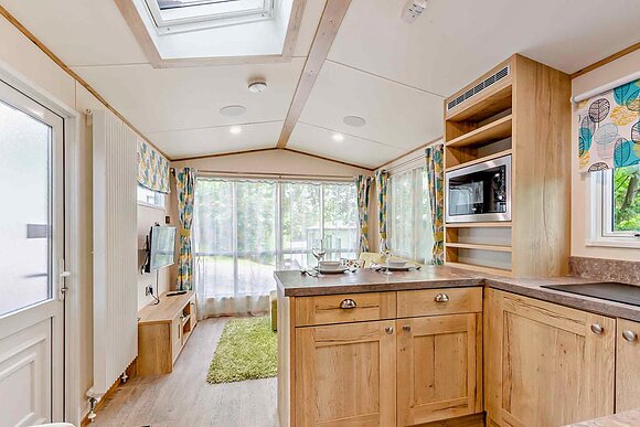 Bronze Premium Caravan ensuite P, Bronze Premium Caravan with ensuite - Vauxhall Holiday Park, Great Yarmouth
