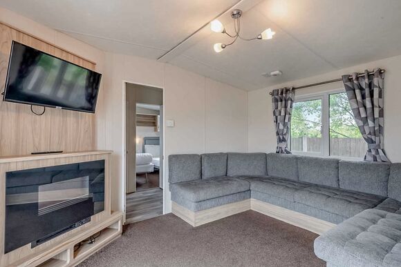 Gold 3 Bedroom Caravan, Sleeps 6 - Vauxhall Holiday Park, Great Yarmouth