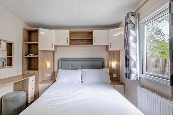 Gold 3 Bedroom Caravan, Sleeps 6 - Vauxhall Holiday Park, Great Yarmouth