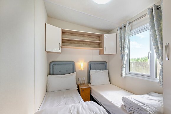 Gold 3 Bedroom Caravan, Sleeps 6, Gold 3 Bedroom Caravan, Sleeps 6 P - Vauxhall Holiday Park, Great Yarmouth