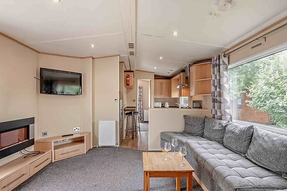 Silver Caravan with ensuite P, Silver Caravan with ensuite - Vauxhall Holiday Park, Great Yarmouth