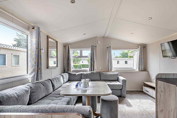 Silver 3 Bedroom Caravan, Sleeps 8 P, Silver 3 Bedroom Caravan, Sleeps 8 - Vauxhall Holiday Park, Great Yarmouth