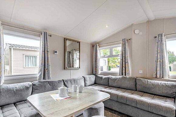 Silver 3 Bedroom Caravan, Sleeps 8, Silver 3 Bedroom Caravan, Sleeps 8 P - Vauxhall Holiday Park, Great Yarmouth